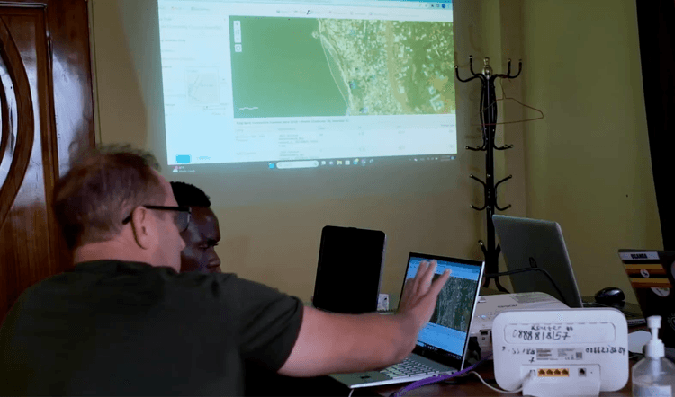 <p>Reforestation Commons digital mapping training</p>